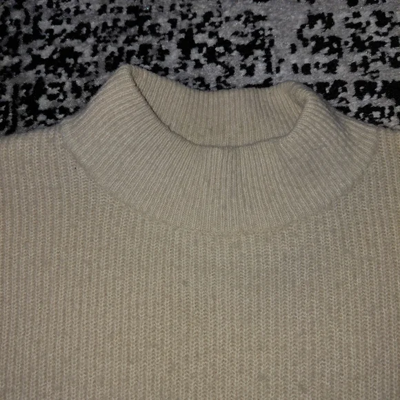 Leith Cream Knit Sweater Small | Old Money Poetcore Winter White - Picture 9 of 14